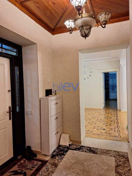 Satılır 6 otaqlı Həyət evi  180m², Bakı