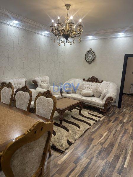 Kirayə (aylıq) 2 otaqlı Yeni Tikili  70m², Bakı