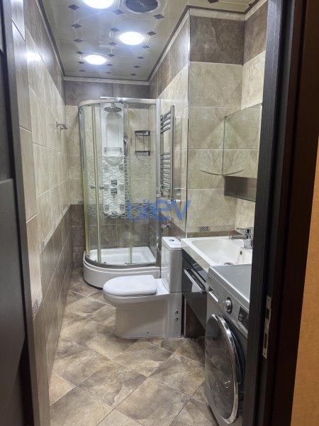 Kirayə (aylıq) 2 otaqlı Yeni Tikili  70m², Bakı