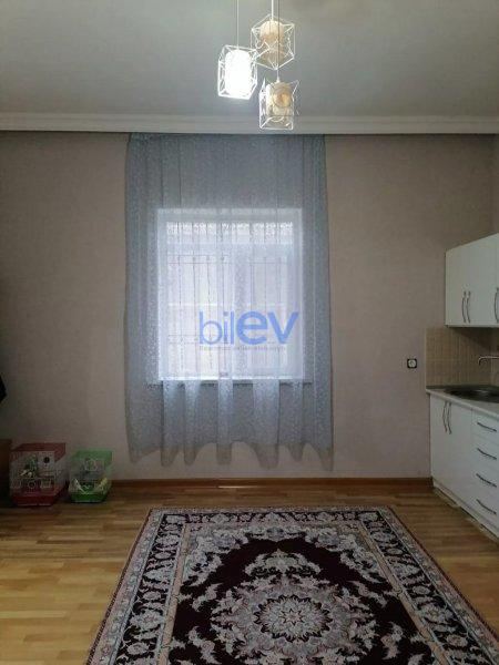 Satılır 4 otaqlı Həyət evi  450m², Bakı
