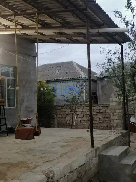 Satılır 4 otaqlı Həyət evi  450m², Bakı