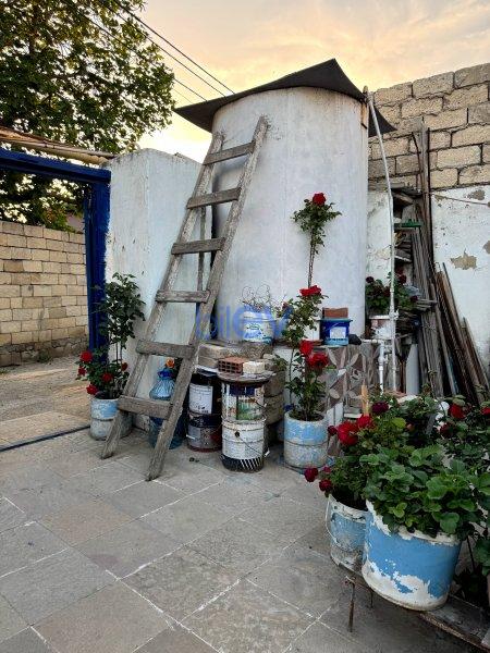 Satılır 6 otaqlı Həyət evi  250m², Bakı