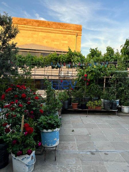 Satılır 6 otaqlı Həyət evi  250m², Bakı