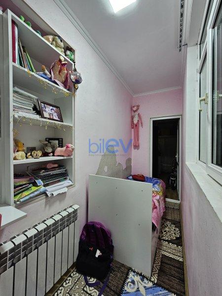 Satılır 2 otaqlı Köhnə Tikili  60m², Bakı
