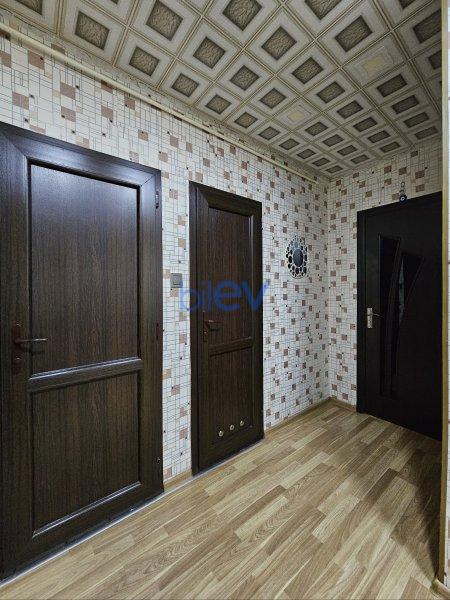 Satılır 2 otaqlı Köhnə Tikili  60m², Bakı
