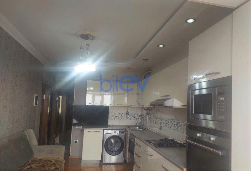 Aylıq Kirayə 3 otaqlı Köhnə Tikili bina evi  97m², Bakı