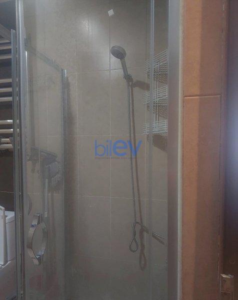 Aylıq Kirayə 3 otaqlı Köhnə Tikili bina evi  97m², Bakı
