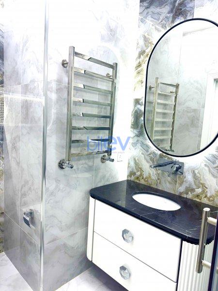 Kirayə (aylıq) 2 otaqlı Yeni Tikili  65m², Bakı