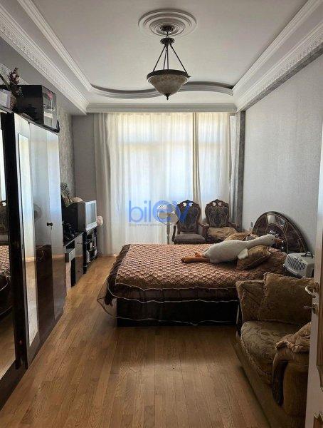 Kirayə (aylıq) 3 otaqlı Yeni Tikili  150m², Bakı