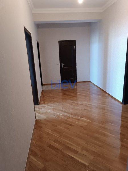 Satılır 2 otaqlı Yeni Tikili  93m², Bakı