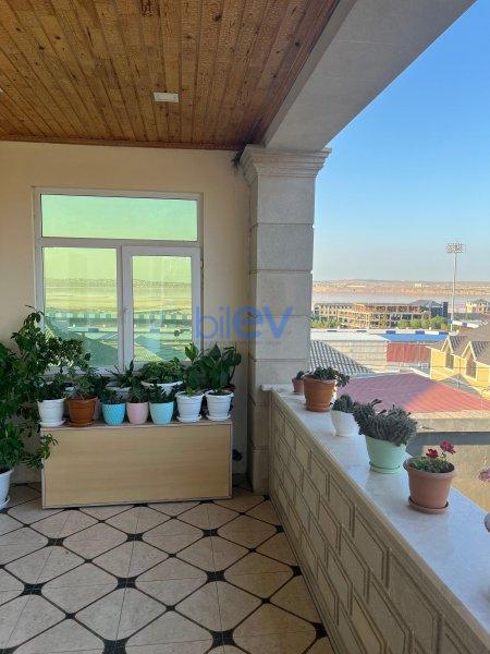 Satılır 4 otaqlı Həyət evi  110m², Bakı