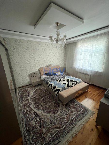 Satılır 4 otaqlı Həyət evi  110m², Bakı