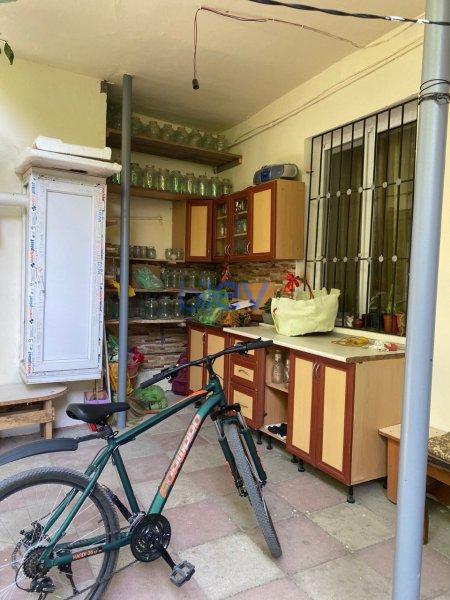 Satılır 6 otaqlı Həyət evi  190m², Bakı