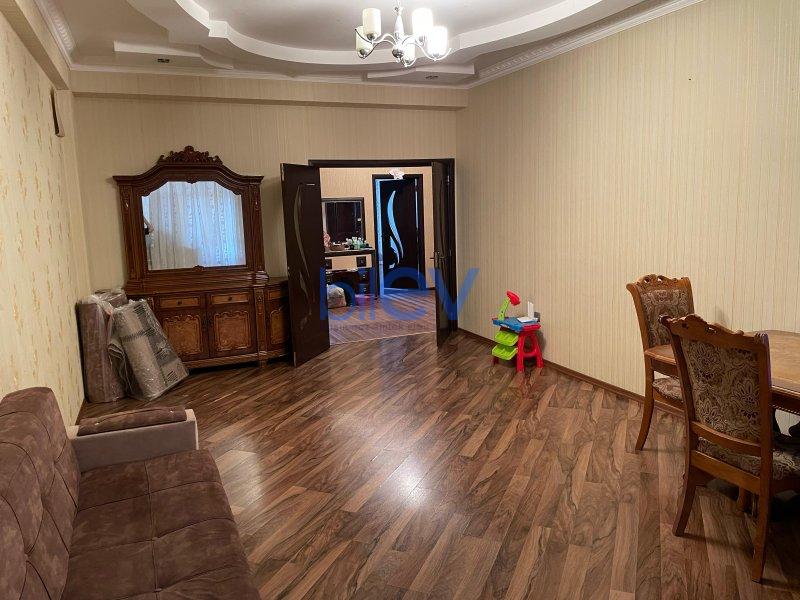 Kirayə (aylıq) 3 otaqlı Yeni Tikili  113m², Bakı