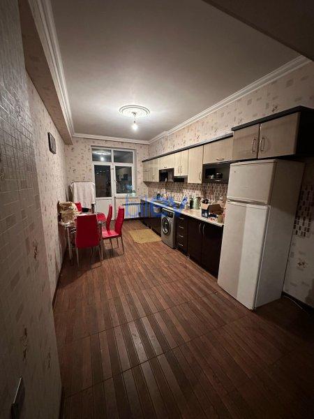 Kirayə (aylıq) 3 otaqlı Yeni Tikili  113m², Bakı
