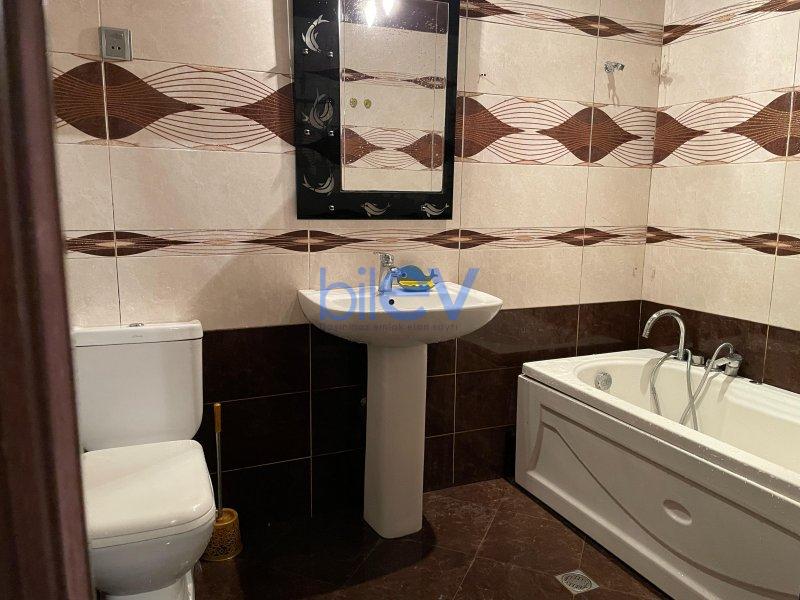 Kirayə (aylıq) 3 otaqlı Yeni Tikili  113m², Bakı