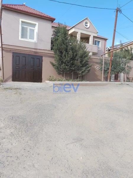Satılır 7 otaqlı Həyət evi  270m², Bakı