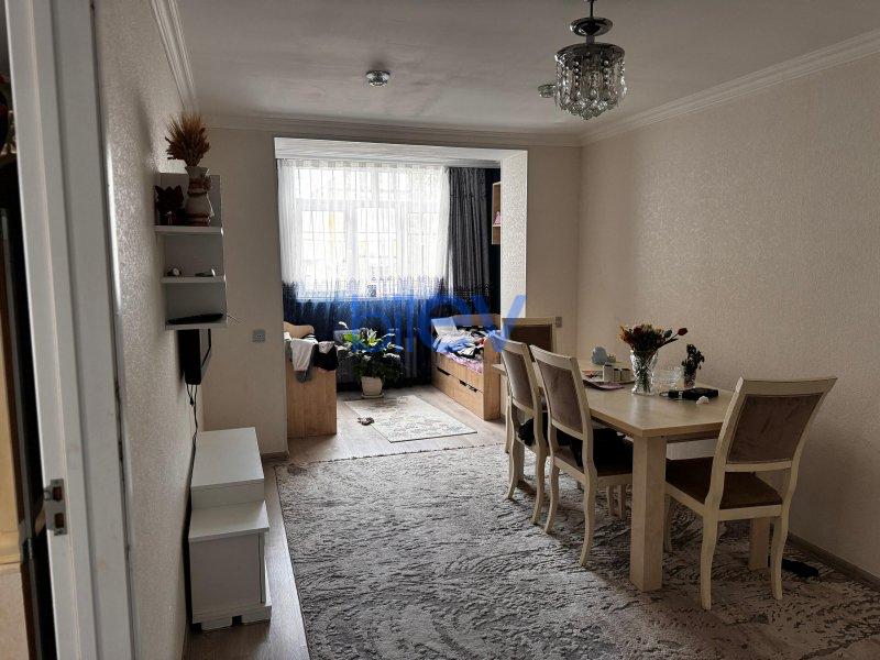 Satılır 2 otaqlı Köhnə Tikili  55m², Bakı