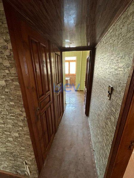 Satılır 3 otaqlı Köhnə Tikili  65m², Bakı