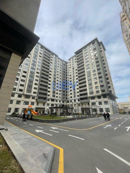 Kirayə (aylıq) 3 otaqlı Yeni Tikili  110m², Bakı