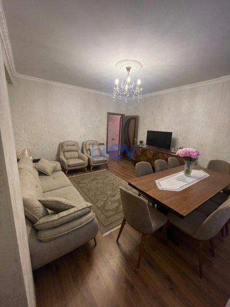 Satılır 3 otaqlı Yeni Tikili  90m², Bakı