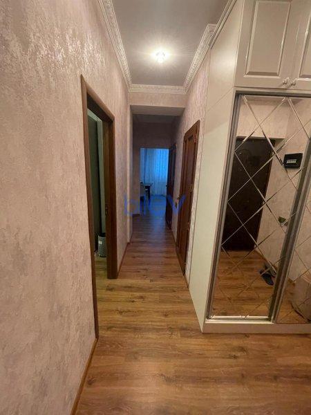 Satılır 3 otaqlı Yeni Tikili  90m², Bakı