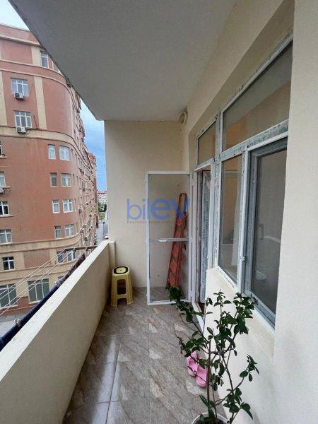 Satılır 3 otaqlı Yeni Tikili  90m², Bakı
