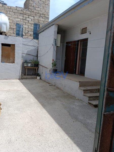 Satılır 3 otaqlı Həyət evi  80m², Bakı