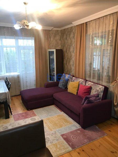 Satılır 3 otaqlı Həyət evi  140m², Bakı
