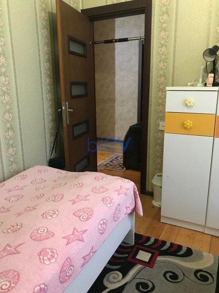 Satılır 3 otaqlı Həyət evi  140m², Bakı