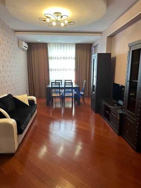 Kirayə (aylıq) 2 otaqlı Yeni Tikili  90m², Bakı