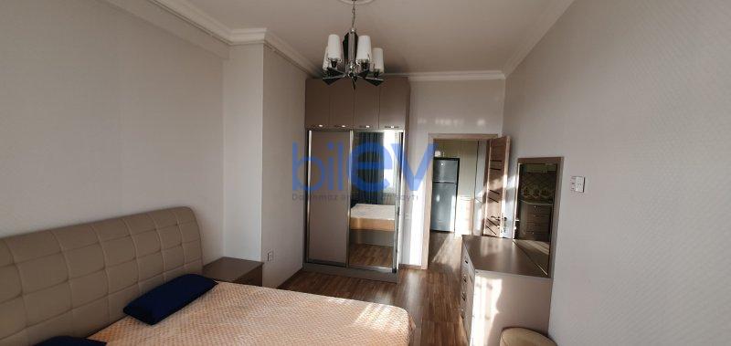Kirayə (aylıq) 3 otaqlı Yeni Tikili  100m², Bakı