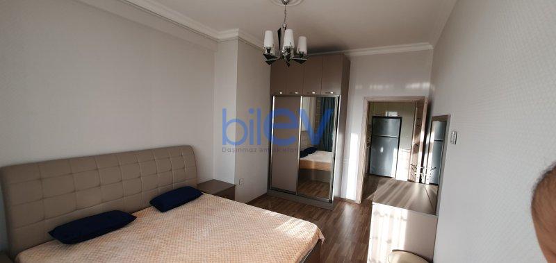 Kirayə (aylıq) 3 otaqlı Yeni Tikili  100m², Bakı