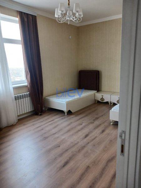 Satılır 3 otaqlı Yeni Tikili  75m², Bakı