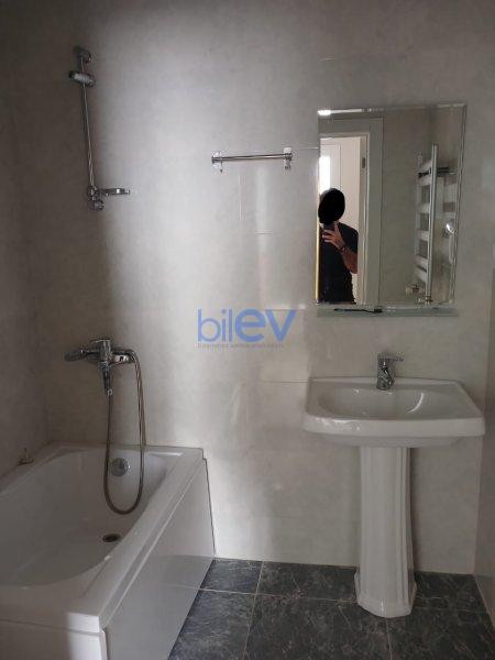 Satılır 3 otaqlı Yeni Tikili  75m², Bakı