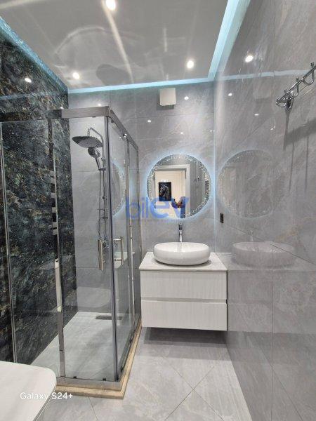 Satılır 2 otaqlı Yeni Tikili  43m², Bakı