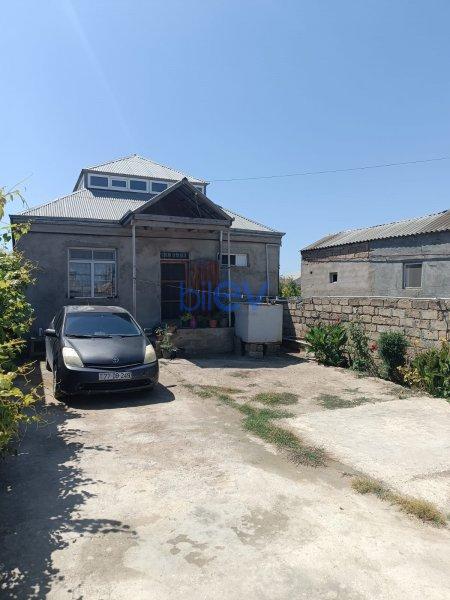 Satılır 4 otaqlı Həyət evi  100m², Bakı
