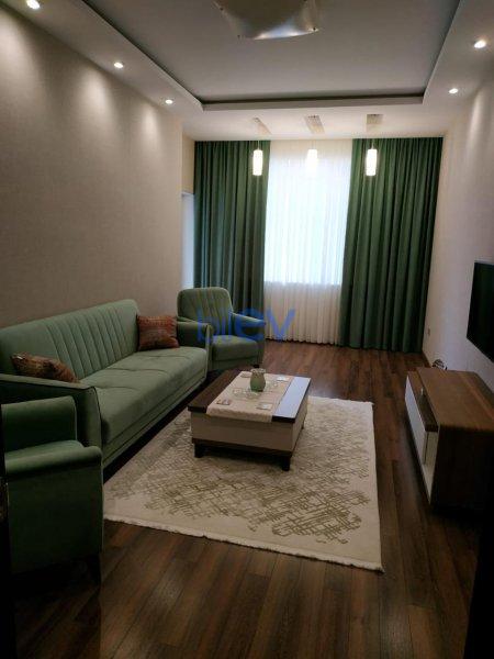 Satılır 2 otaqlı Yeni Tikili  62m², Bakı