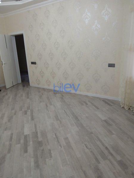 Satılır 4 otaqlı   140m², Bakı