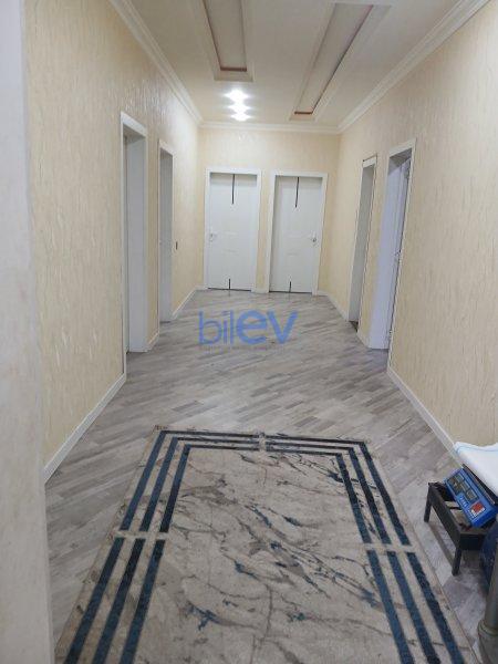 Satılır 4 otaqlı   140m², Bakı