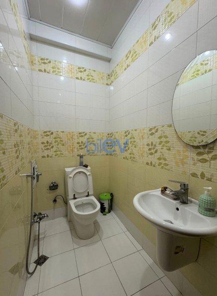 Kirayə (aylıq) 3 otaqlı Yeni Tikili  142m², Bakı