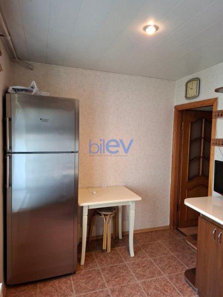 Satılır 3 otaqlı Köhnə Tikili  75m², Bakı