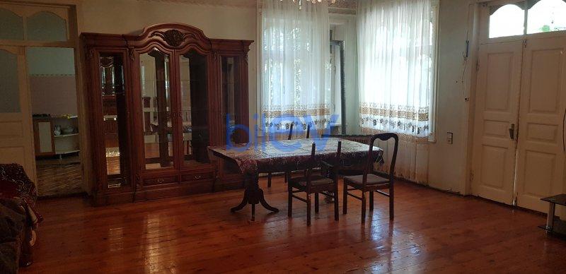 Kirayə (aylıq) 4 otaqlı Həyət evi  450m², Gəncə