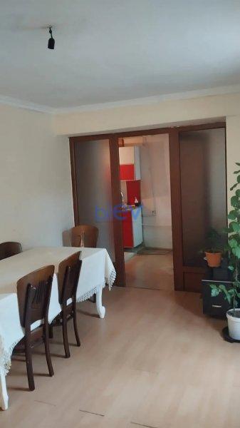 Satılır 7 otaqlı Həyət evi  100m², Bakı