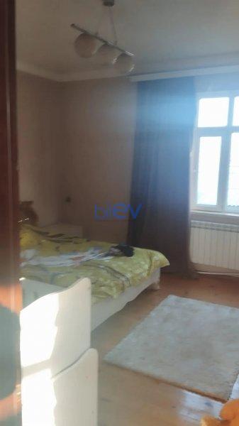 Satılır 7 otaqlı Həyət evi  100m², Bakı