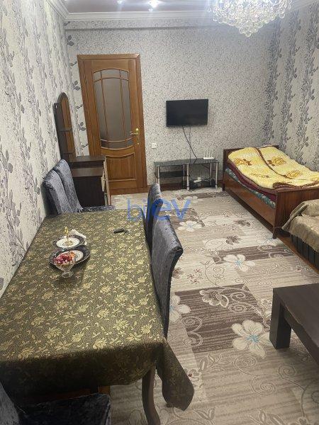 Kirayə (aylıq) 2 otaqlı Yeni Tikili  60m², Bakı