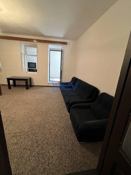 Kirayə (aylıq) 3 otaqlı Köhnə Tikili  100m², Bakı