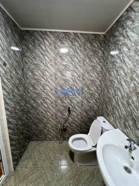 Kirayə (aylıq) 3 otaqlı Köhnə Tikili  100m², Bakı