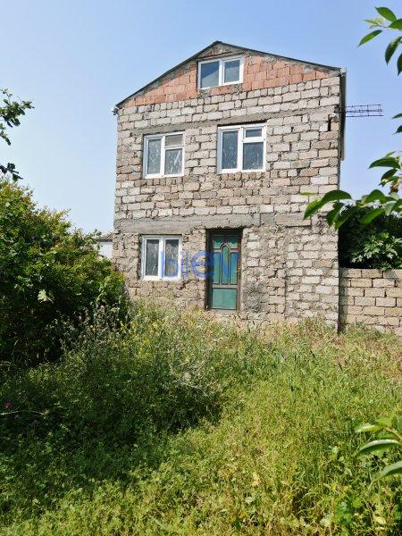 Satılır 2 otaqlı Torpaq  4m², Bakı