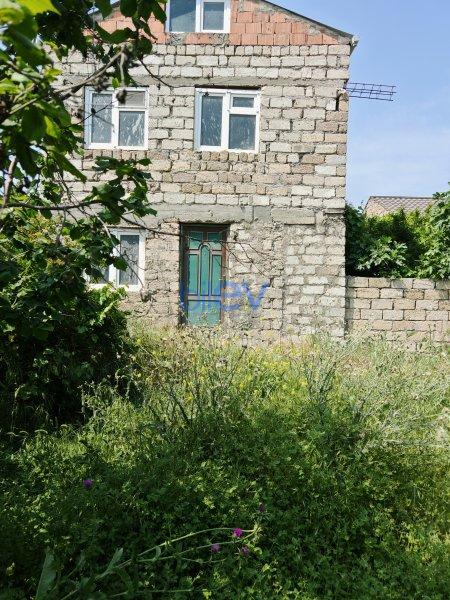 Satılır 2 otaqlı Torpaq  4m², Bakı